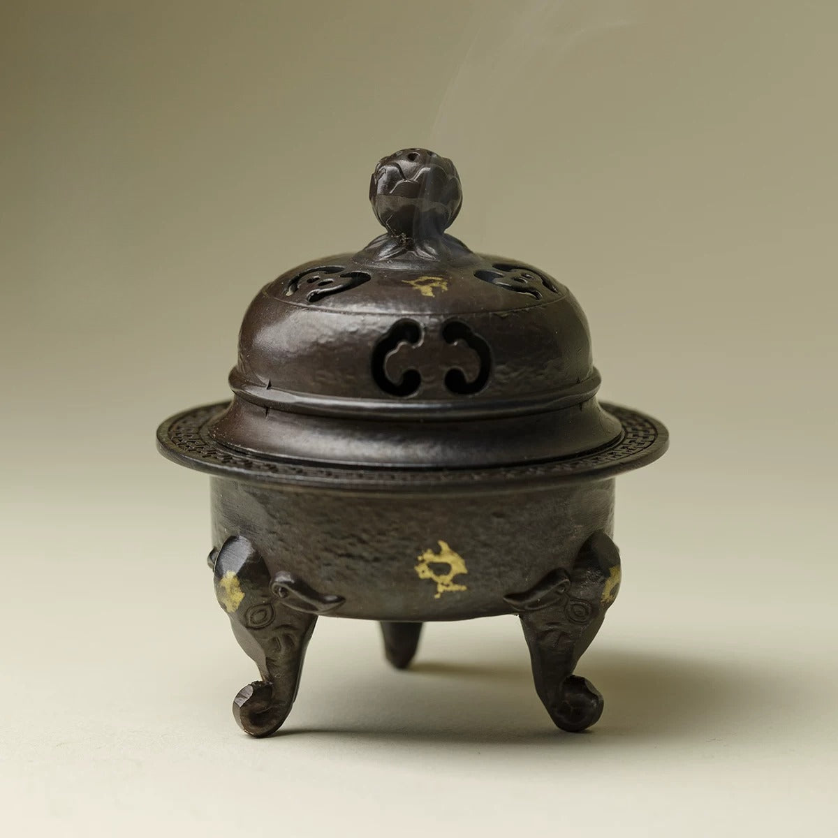 Elephant-Foot Tripod Incense Burner – Creative Ceramic Censer & Base, Holder