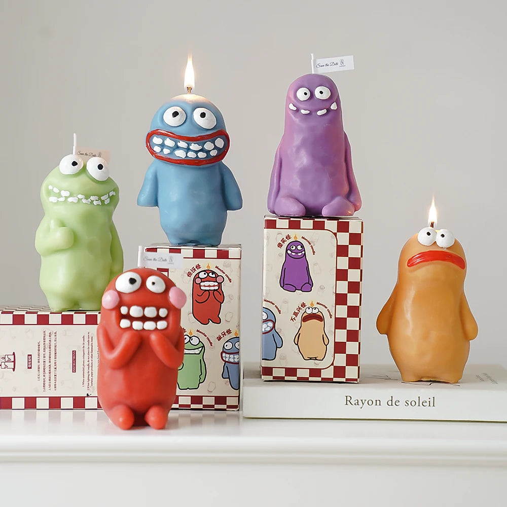 Ugly-Cute Monster Scented Candle Set – 5 Pieces, Ins-Style Kawaii Decor & Aromatherapy Gift Box