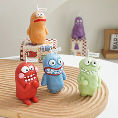 Ugly-Cute Monster Scented Candle Set – 5 Pieces, Ins-Style Kawaii Decor & Aromatherapy Gift Box