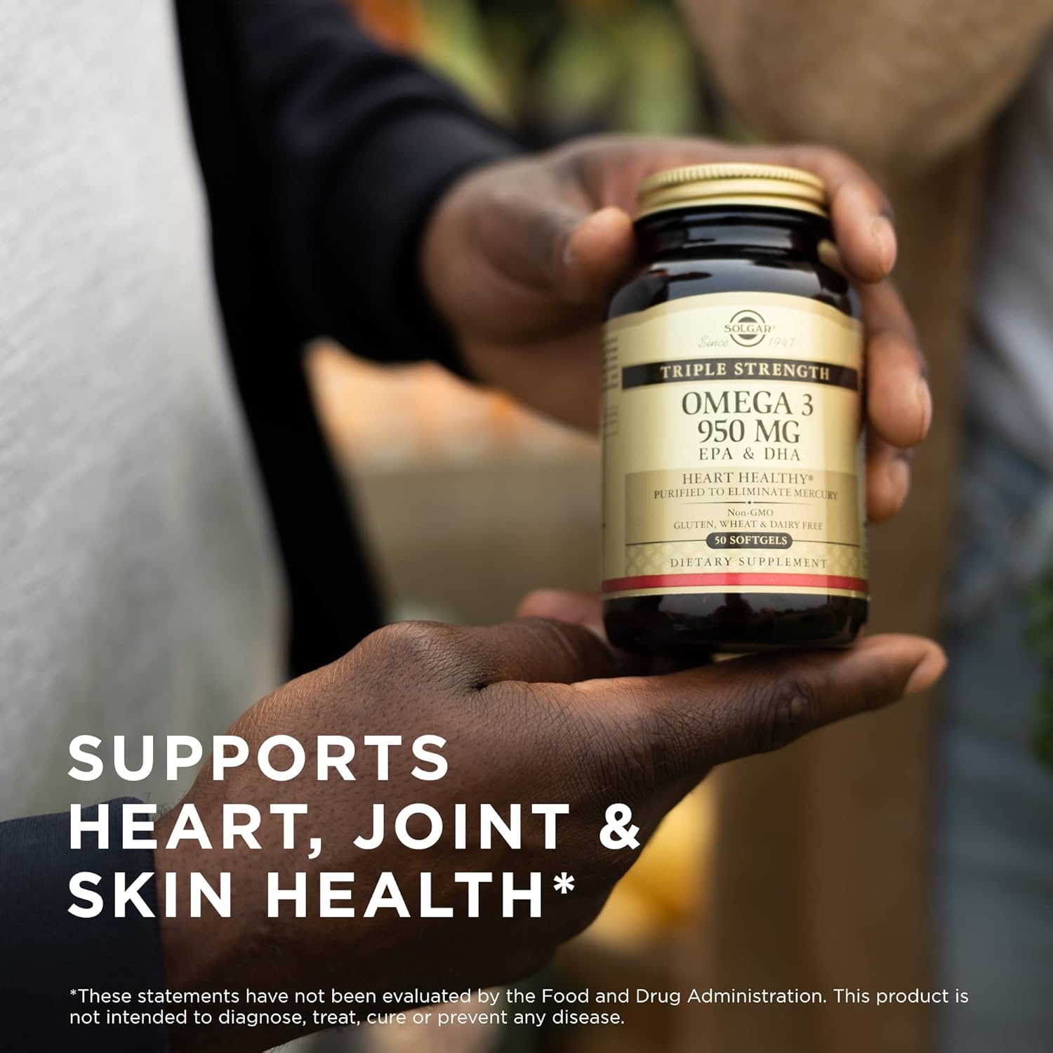 SOLGAR Triple Strength Omega 3 950 mg - 50 Softgels - Supports Joint & Skin Health