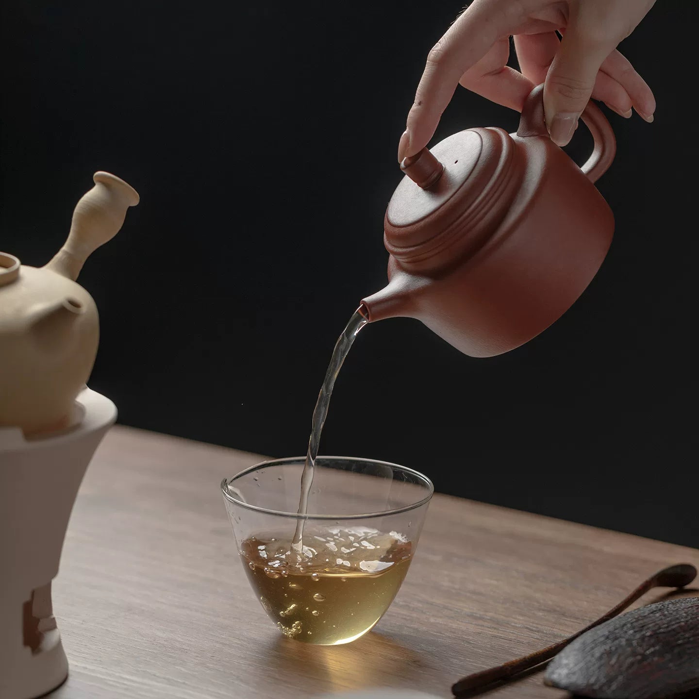 Purple Clay Dezhong Teapot – Raw Zhu Clay, Hand-Thrown 170ml Kung Fu Tea Pot, Vintage Style
