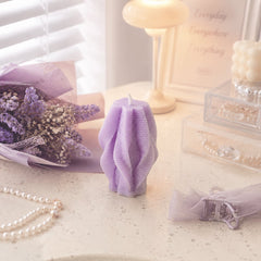 6-in-1 Lilac Sculptural Candles – French Retro Purple Home Decor, Smokeless & Long Burning