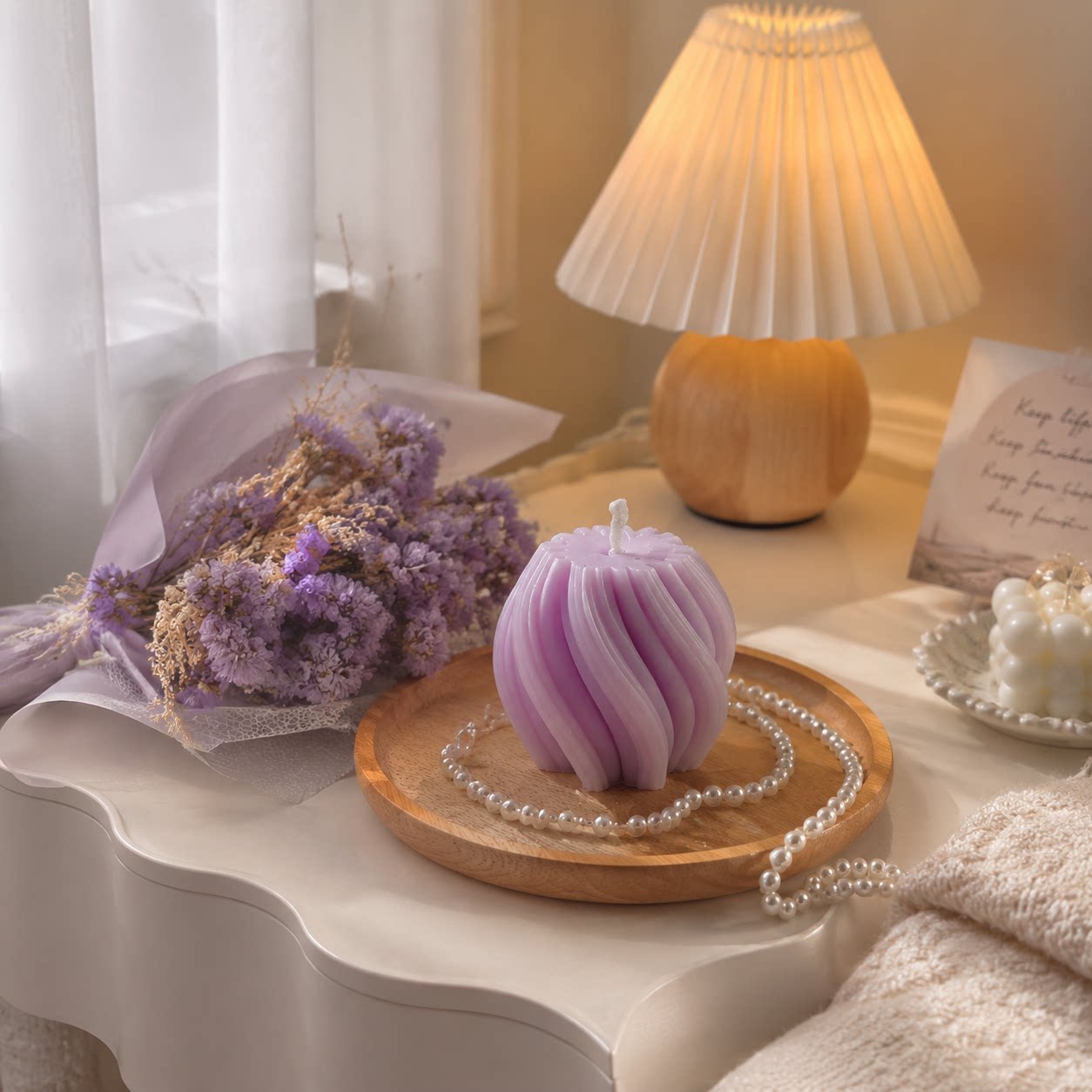 6-in-1 Lilac Sculptural Candles – French Retro Purple Home Decor, Smokeless & Long Burning
